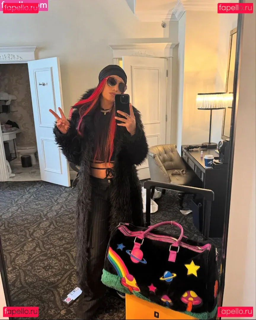 Sasha Banks Onlyfans Photo Gallery 