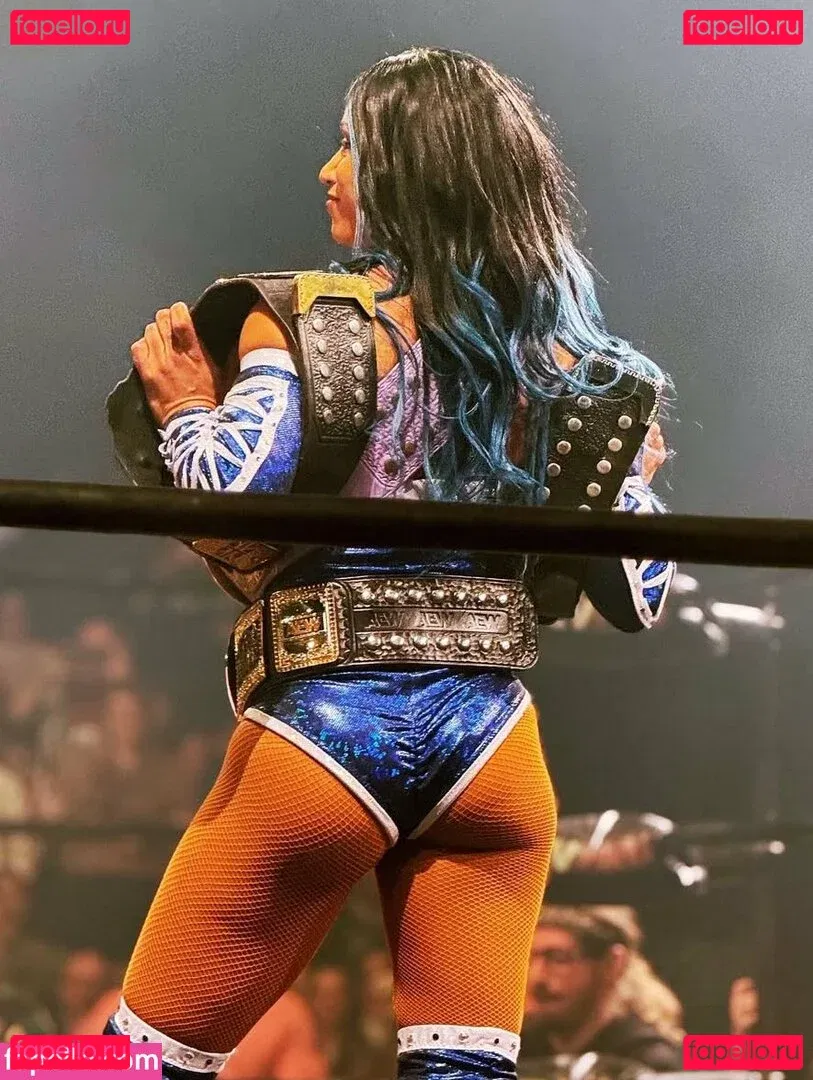 Sasha Banks Onlyfans Photo Gallery 