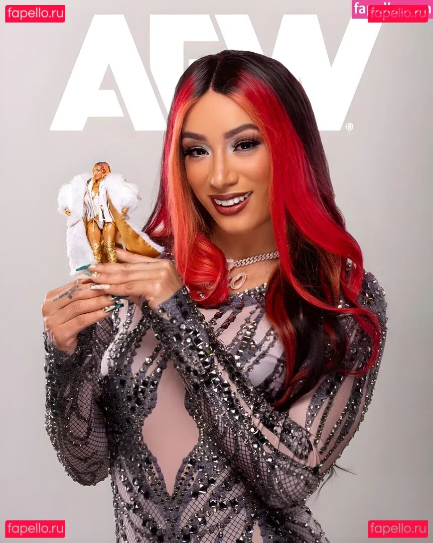 Sasha Banks Onlyfans Photo Gallery 