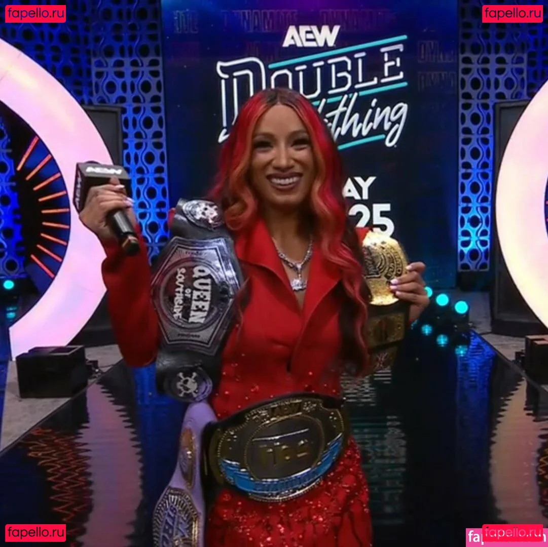 Sasha Banks Onlyfans Photo Gallery 