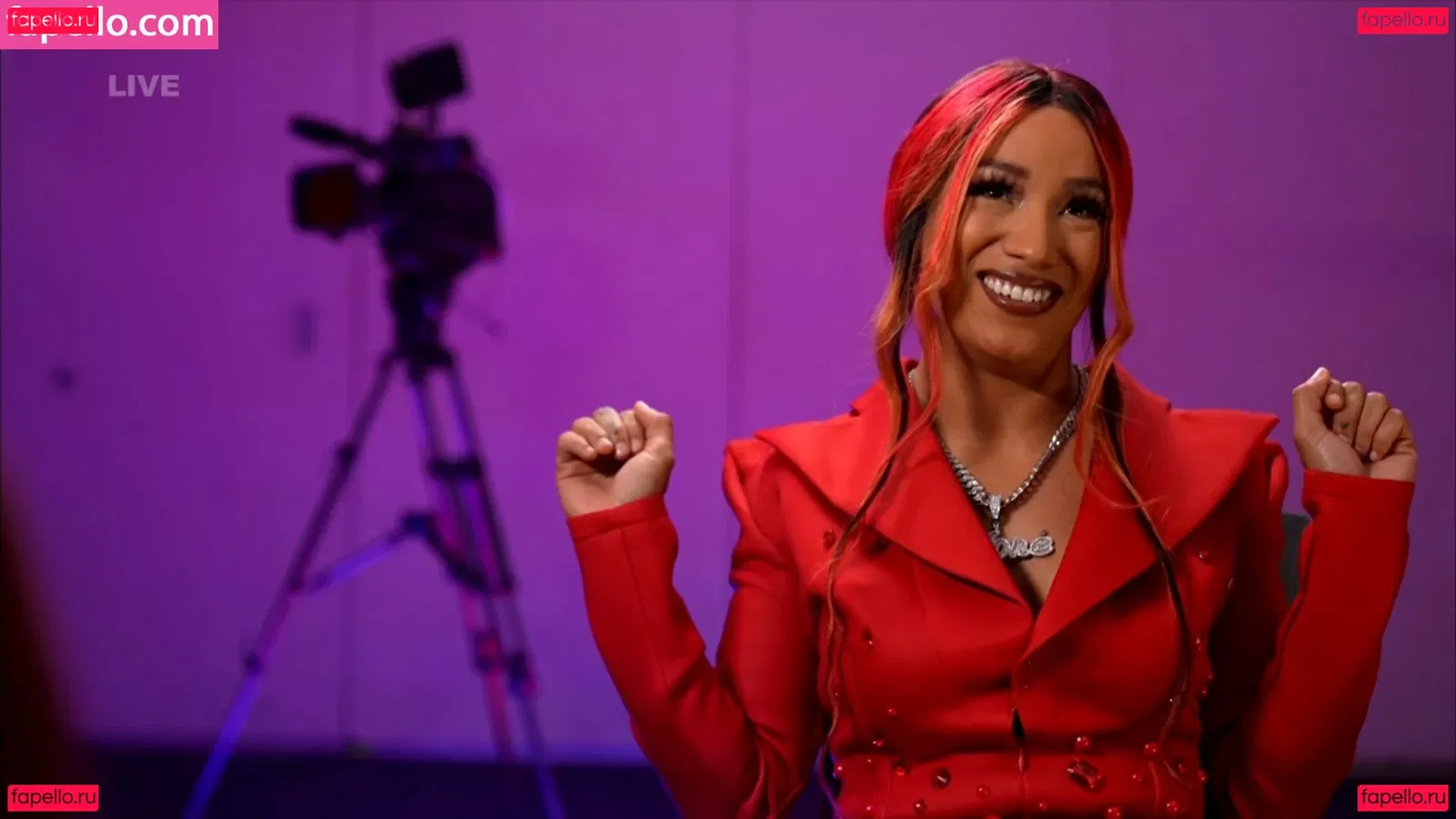 Sasha Banks Onlyfans Photo Gallery 