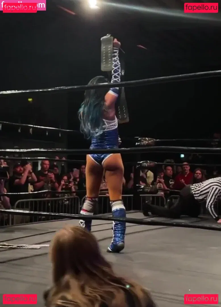 Sasha Banks Onlyfans Photo Gallery 