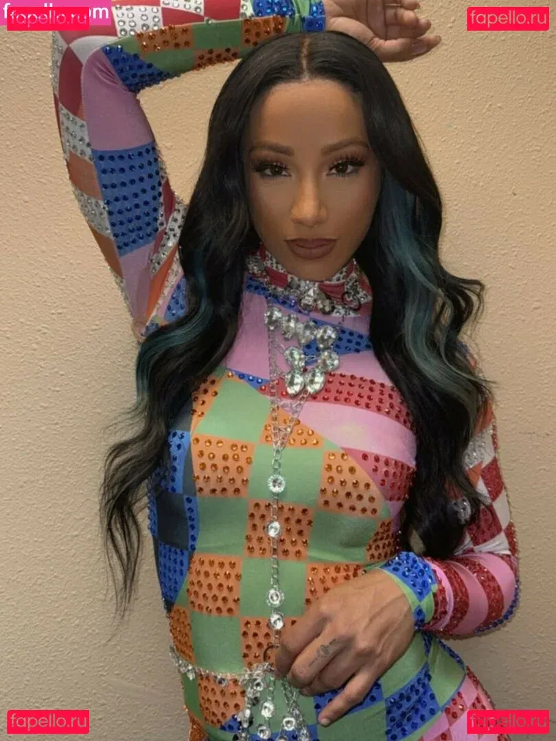 Sasha Banks Onlyfans Photo Gallery 