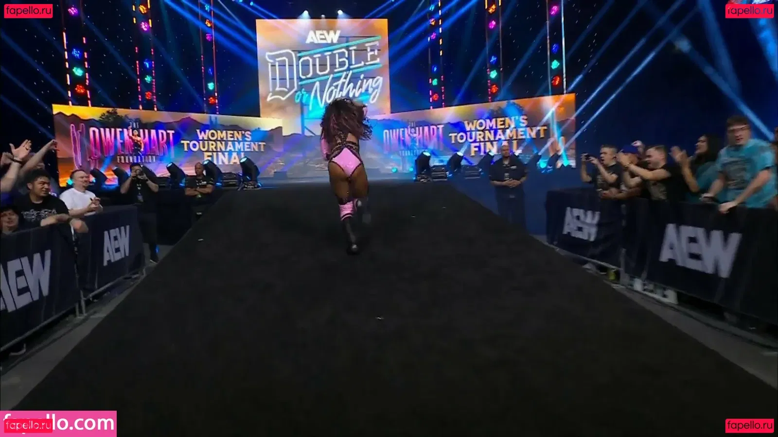 Sasha Banks Onlyfans Photo Gallery 