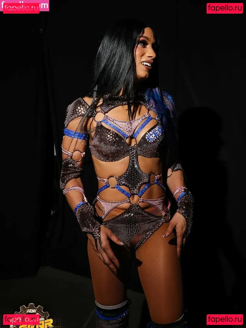 Sasha Banks Onlyfans Photo Gallery 