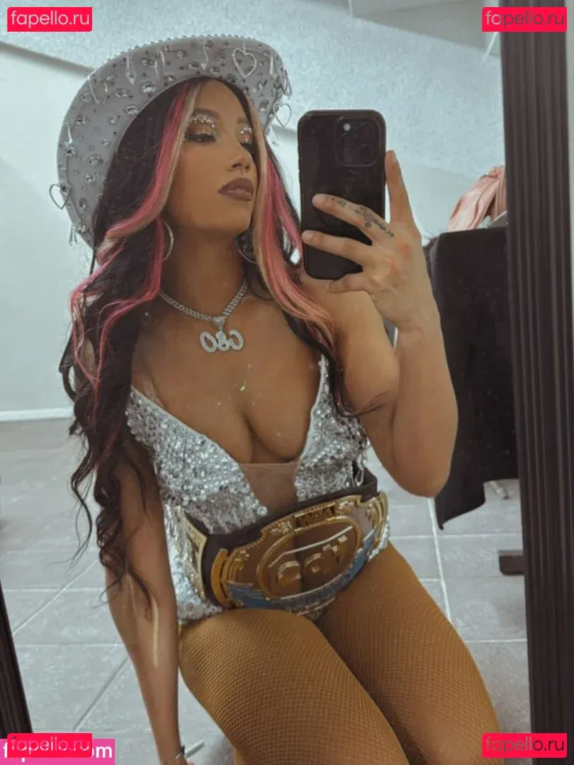 Sasha Banks Onlyfans Photo Gallery 