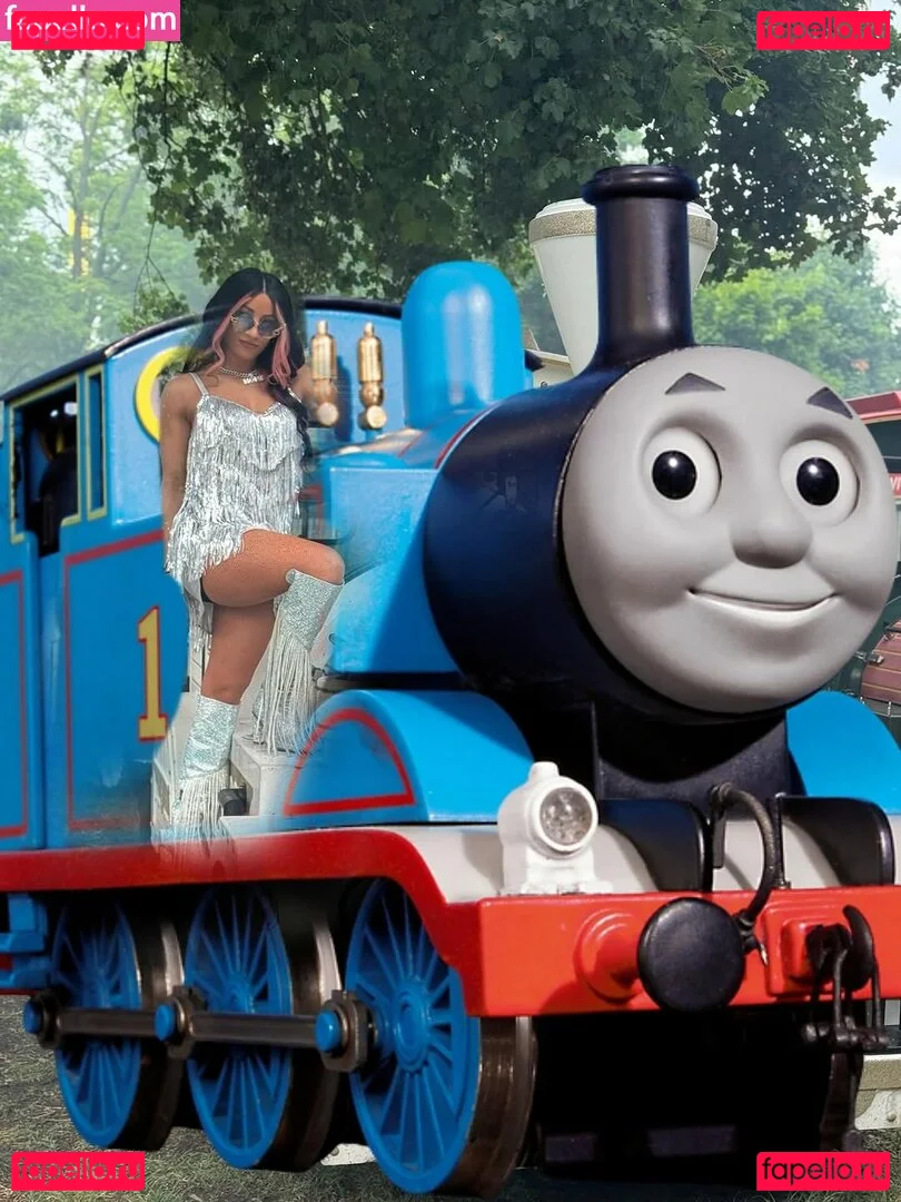 Sasha Banks Onlyfans Photo Gallery 