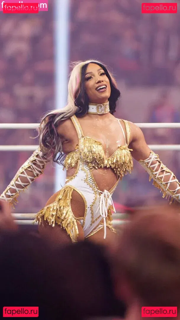 Sasha Banks Onlyfans Photo Gallery 