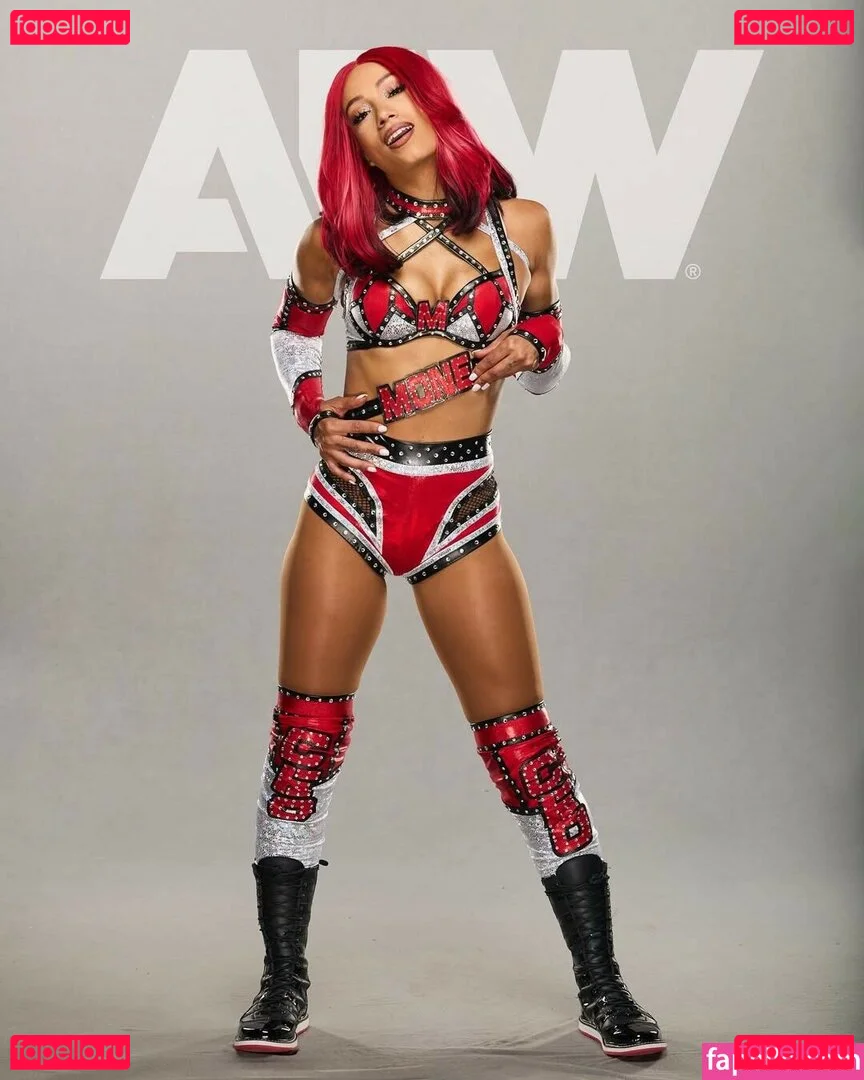 Sasha Banks Onlyfans Photo Gallery 