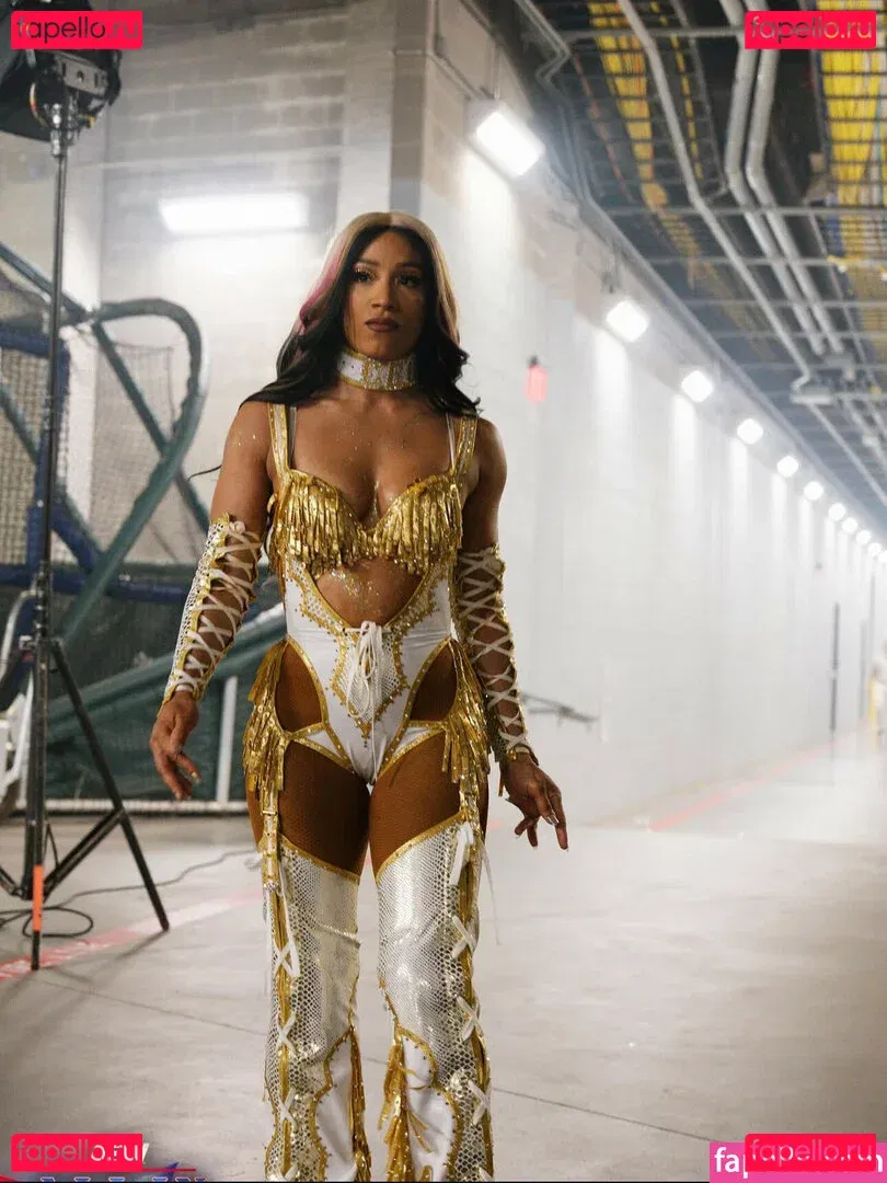 Sasha Banks Onlyfans Photo Gallery 