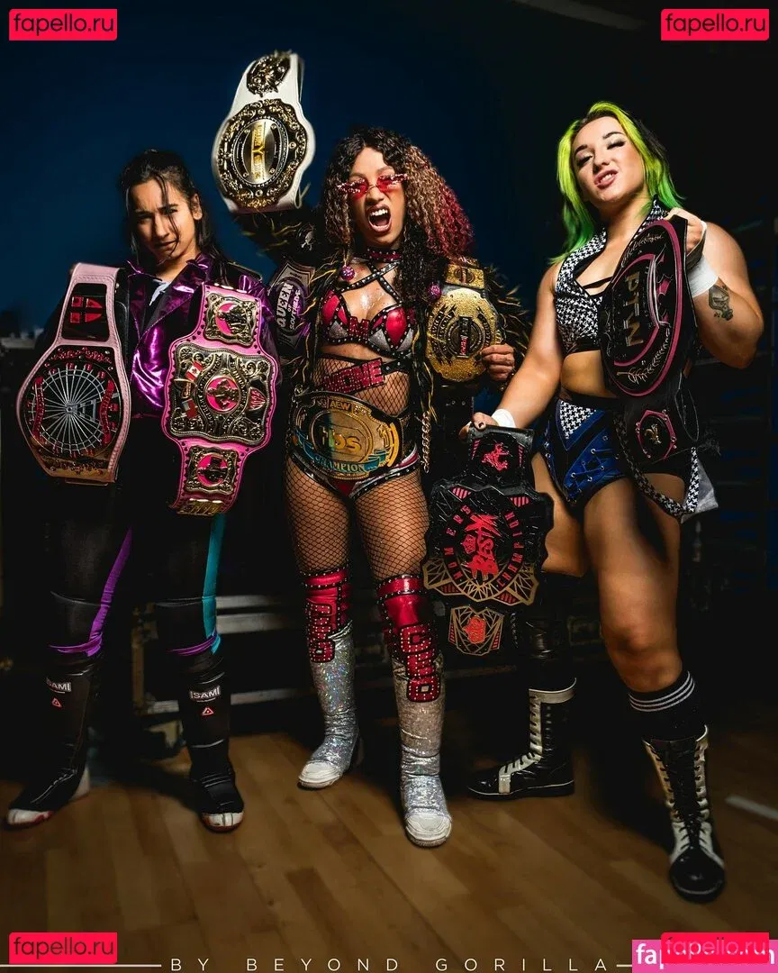 Sasha Banks Onlyfans Photo Gallery 