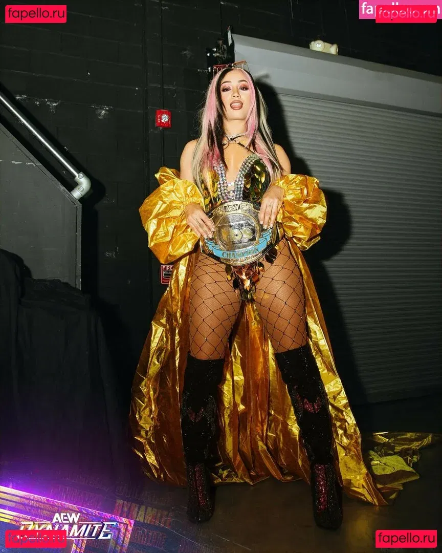 Sasha Banks Onlyfans Photo Gallery 