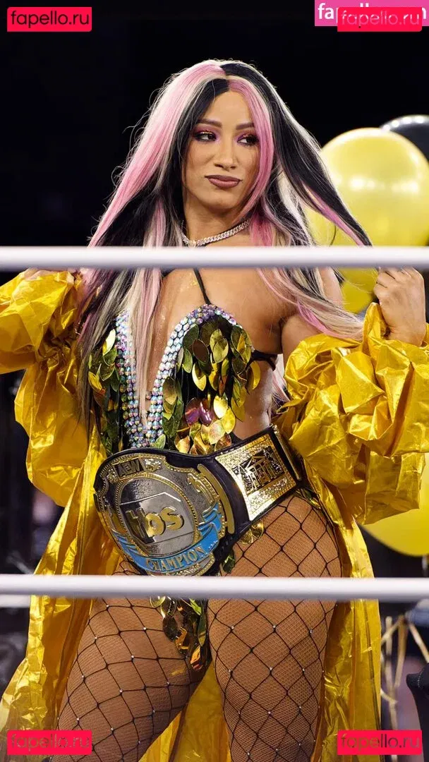 Sasha Banks Onlyfans Photo Gallery 