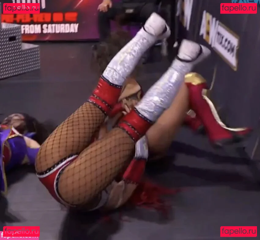 Sasha Banks Onlyfans Photo Gallery 