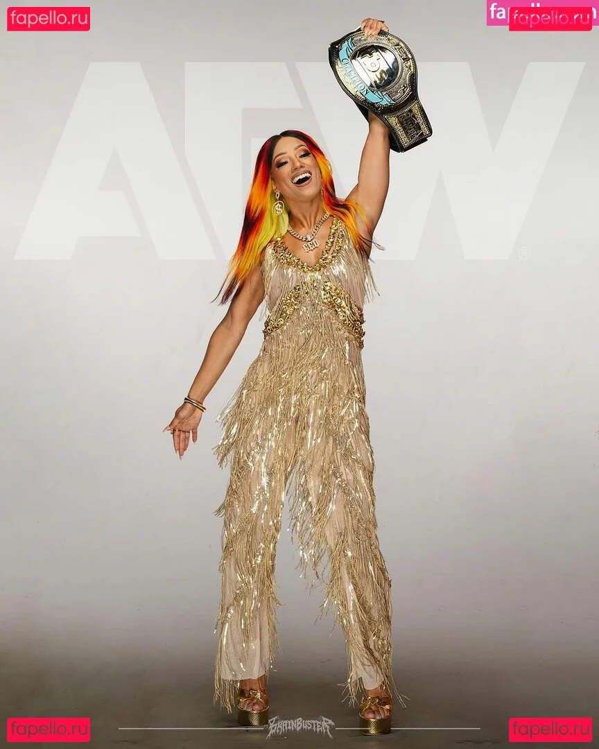 Sasha Banks Onlyfans Photo Gallery 