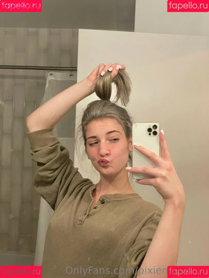 pixienickyfree Onlyfans Photo Gallery 