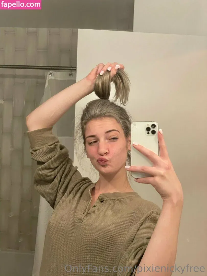 pixienickyfree Onlyfans Photo Gallery 