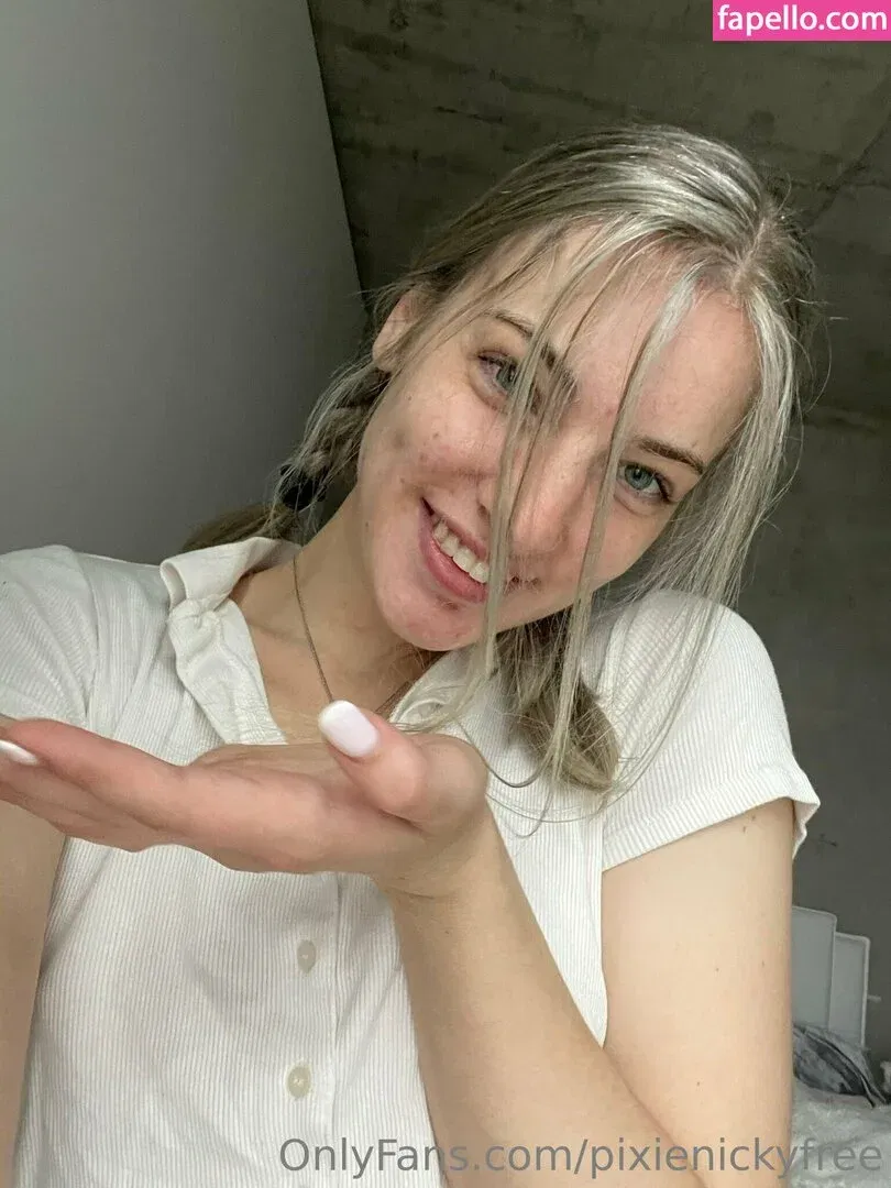 pixienickyfree Onlyfans Photo Gallery 