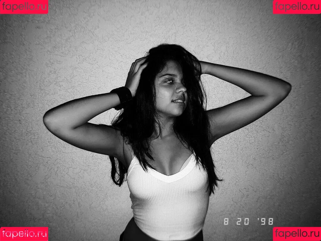 Cree Cicchino Onlyfans Photo Gallery 