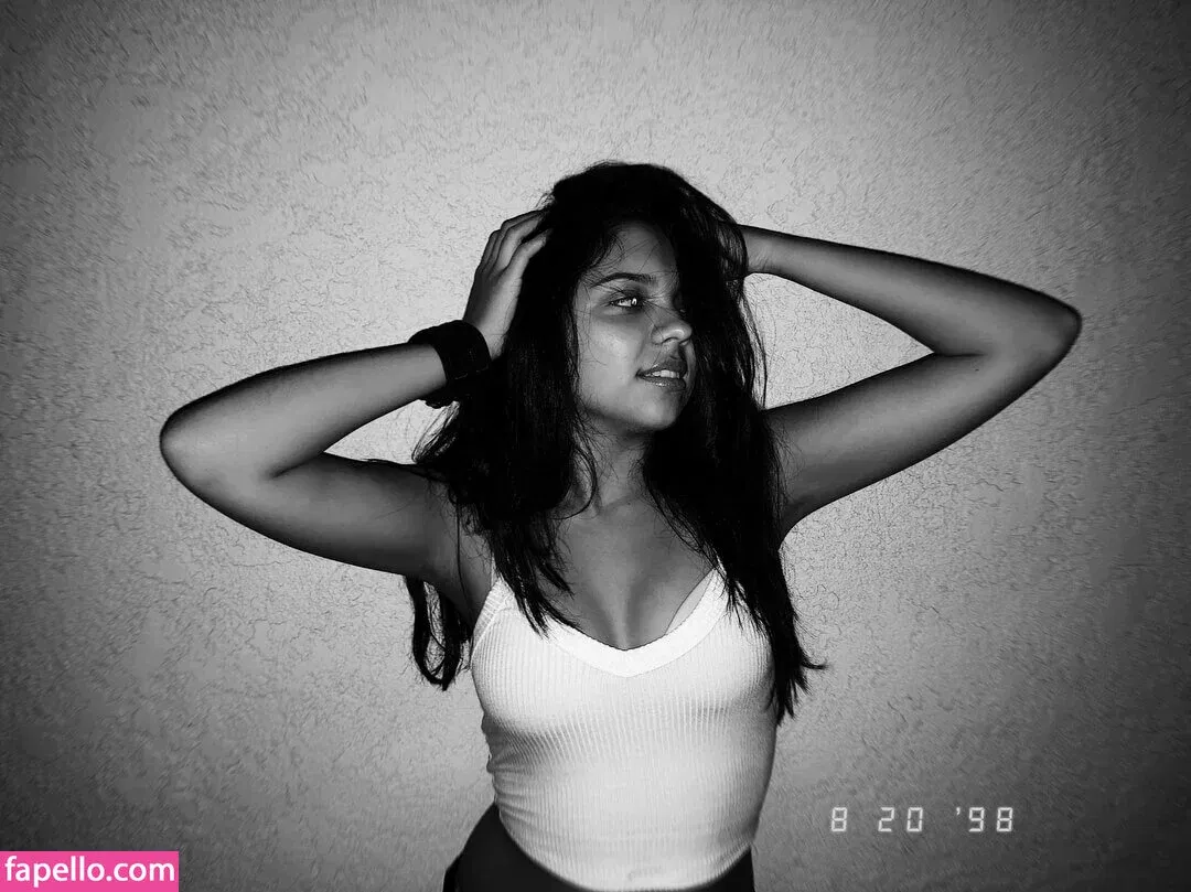 Cree Cicchino Onlyfans Photo Gallery 