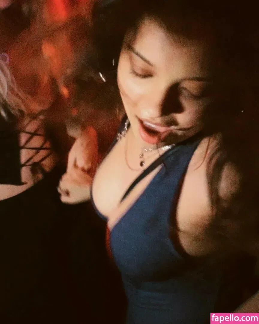 Cree Cicchino Onlyfans Photo Gallery 