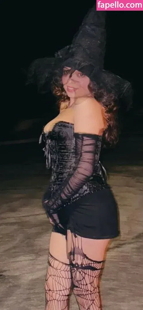 Cree Cicchino Onlyfans Photo Gallery 