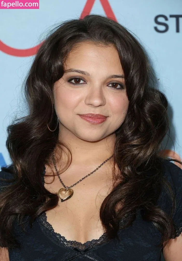 Cree Cicchino Onlyfans Photo Gallery 