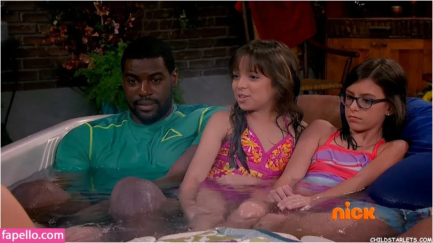 Cree Cicchino Onlyfans Photo Gallery 