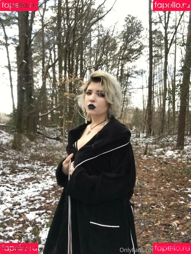 lilbaphomet Onlyfans Photo Gallery 