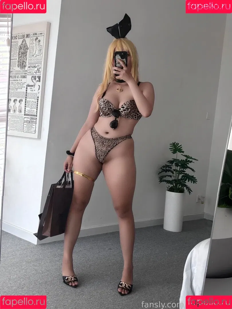 Rumipeach Onlyfans Photo Gallery 