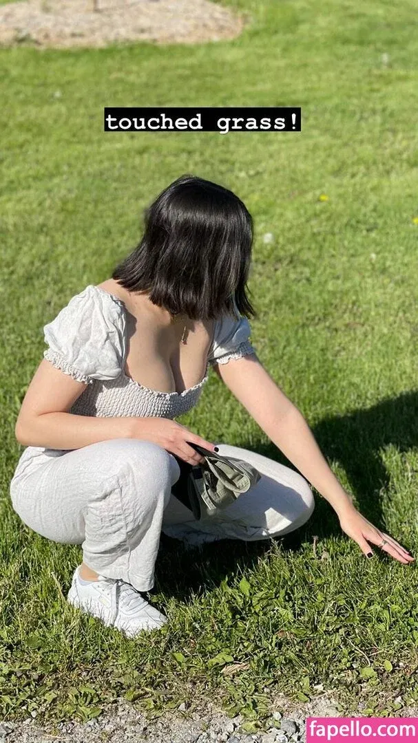 madena_ Onlyfans Photo Gallery 