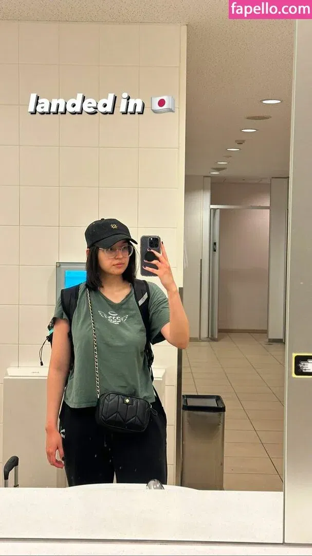 madena_ Onlyfans Photo Gallery 