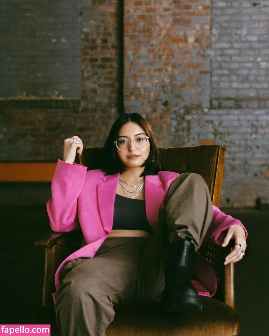 madena_ Onlyfans Photo Gallery 