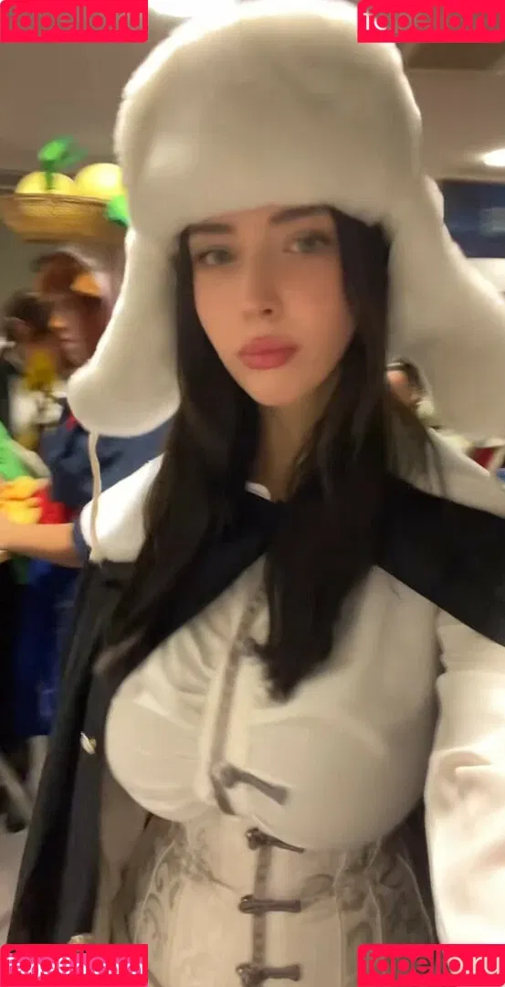 Elisa Denisee Onlyfans Photo Gallery 