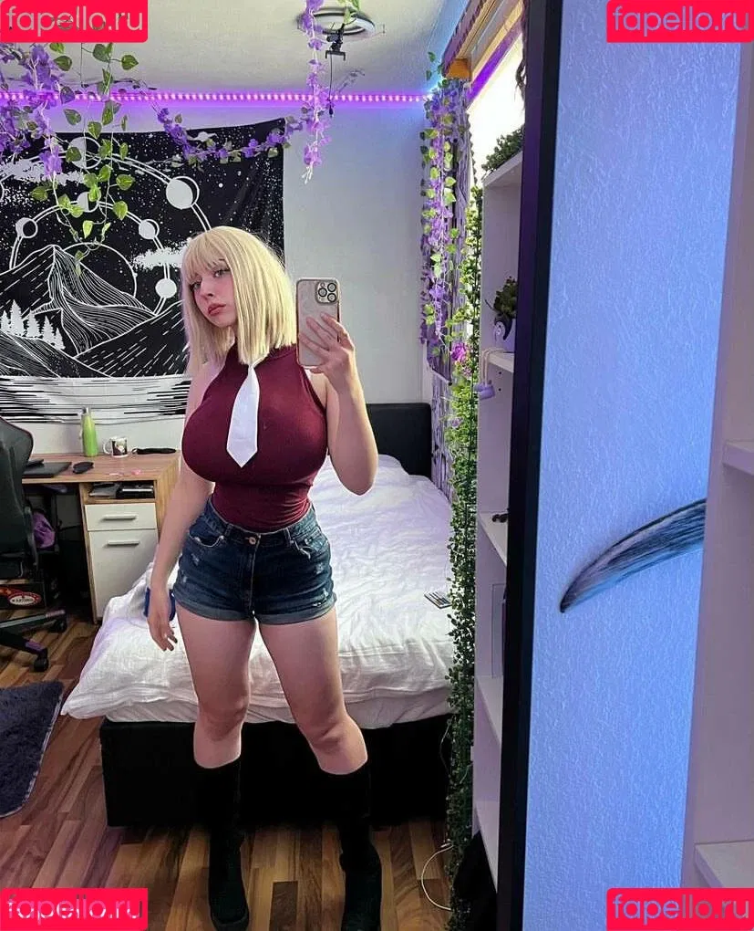 Elisa Denisee Onlyfans Photo Gallery 