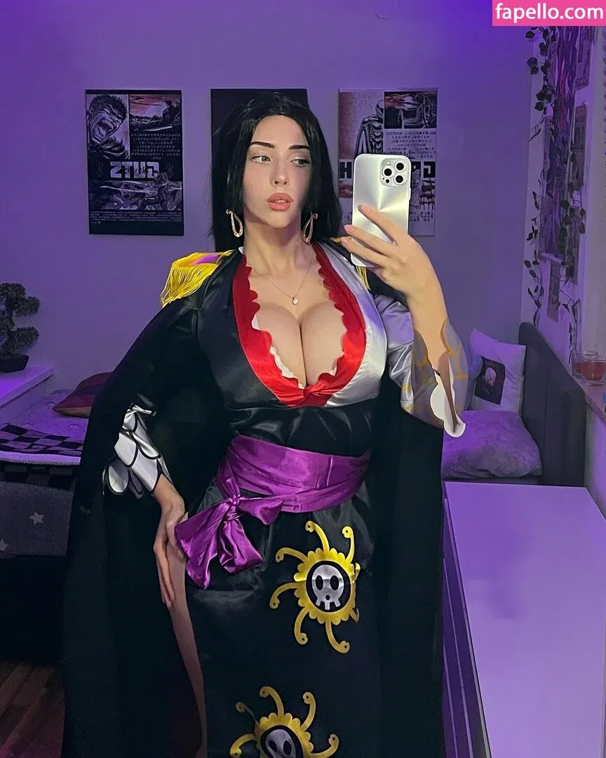 Elisa Denisee Onlyfans Photo Gallery 