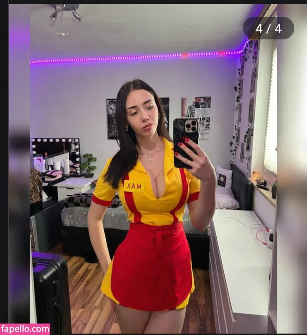 Elisa Denisee Onlyfans Photo Gallery 