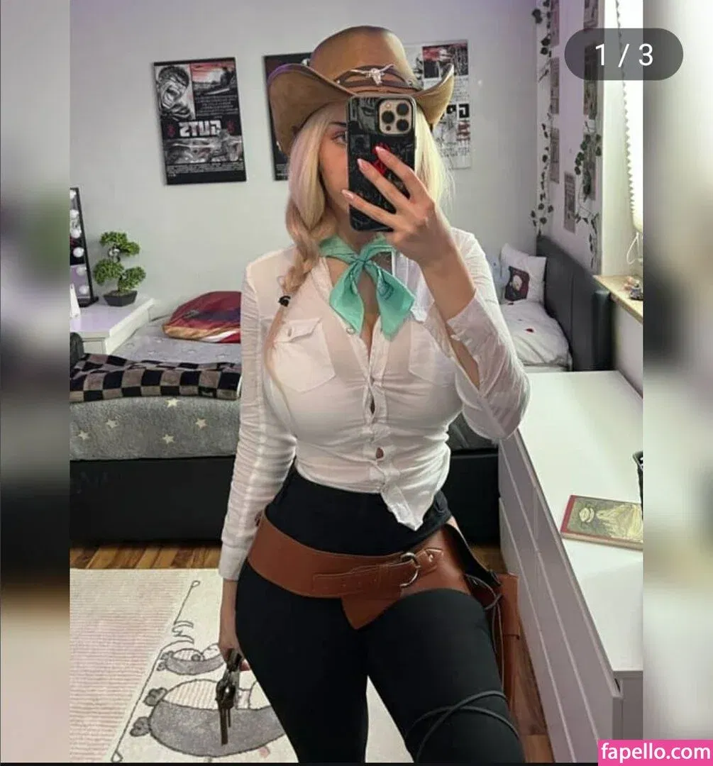 Elisa Denisee Onlyfans Photo Gallery 