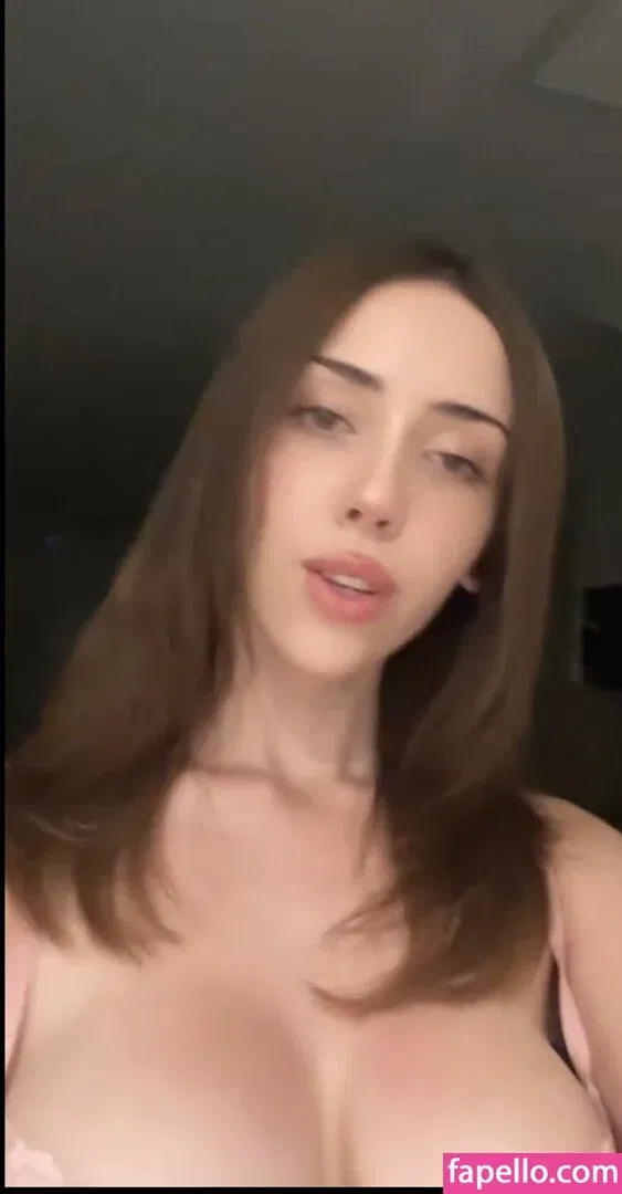 Elisa Denisee Onlyfans Photo Gallery 