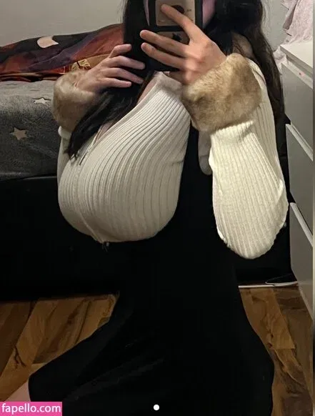 Elisa Denisee Onlyfans Photo Gallery 