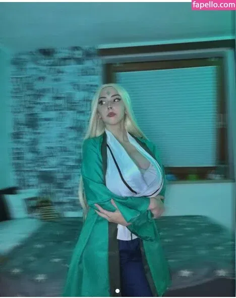 Elisa Denisee Onlyfans Photo Gallery 