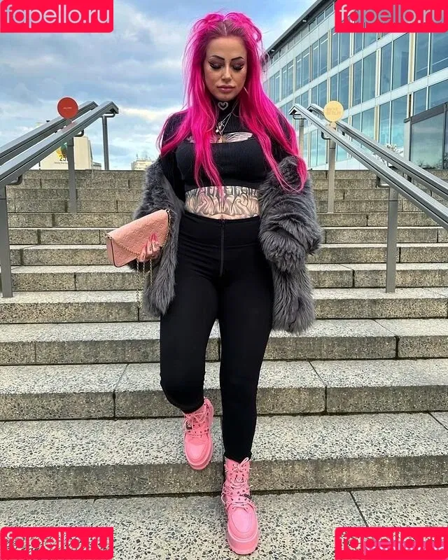 Zombieprinzessin Onlyfans Photo Gallery 