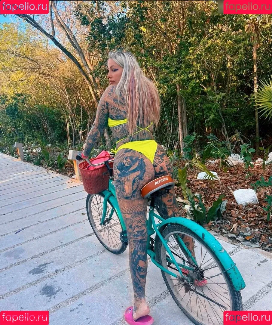 Zombieprinzessin Onlyfans Photo Gallery 