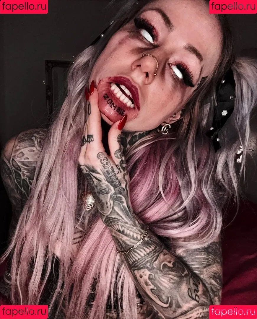 Zombieprinzessin Onlyfans Photo Gallery 
