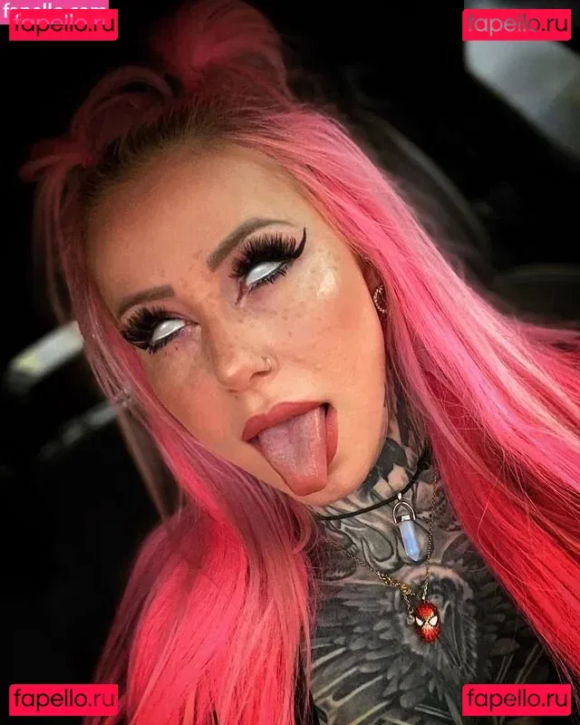 Zombieprinzessin Onlyfans Photo Gallery 