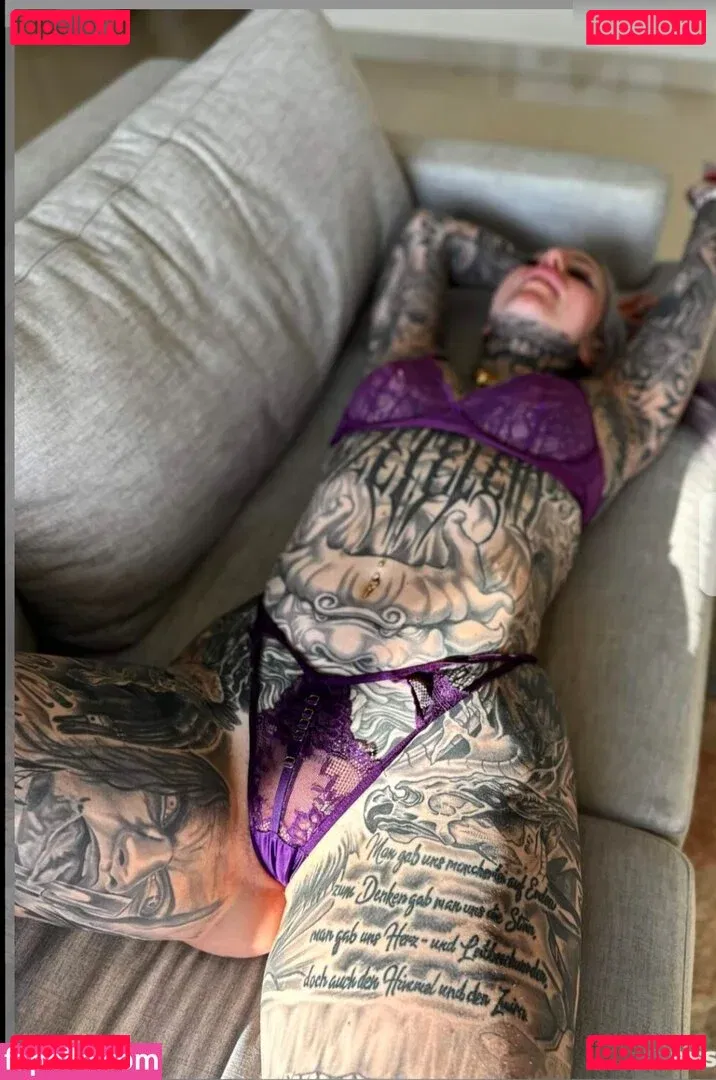 Zombieprinzessin Onlyfans Photo Gallery 