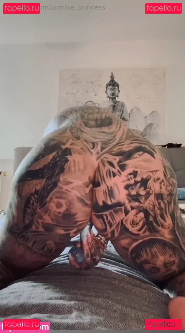 Zombieprinzessin Onlyfans Photo Gallery 