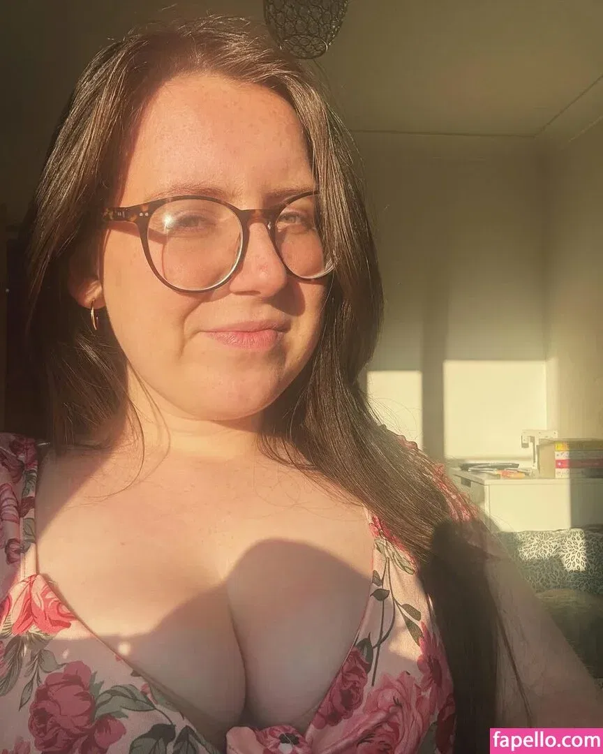 Tamzinisanerd Onlyfans Photo Gallery 