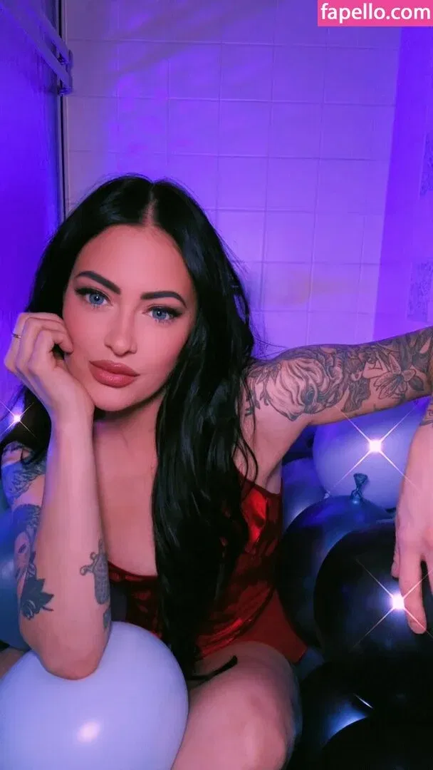 alexstitchins Onlyfans Photo Gallery 