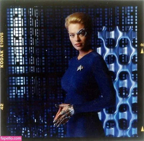 JURI 新宿クリスタル Onlyfans Photo Gallery 